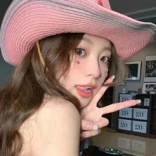 一线女星被拍到同回酒店，72小时内幕曝光，工作室紧急辟谣